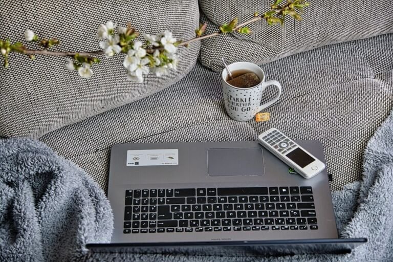 home-office-4980353_1280