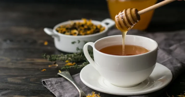 Benefits of Green Tea with Honey From Weight Loss to Glowing Skin