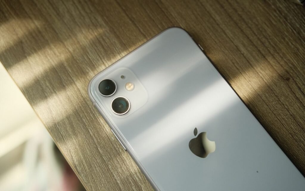 reuse old phone: the camera of an older phone